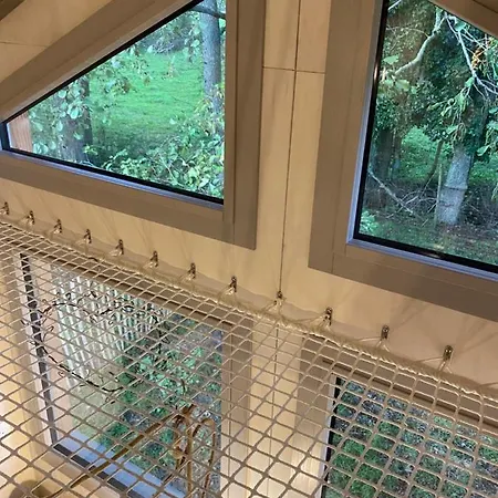 Villa Jolie Tiny House Sous Les Grands Arbres à Cholet Extérieur photo